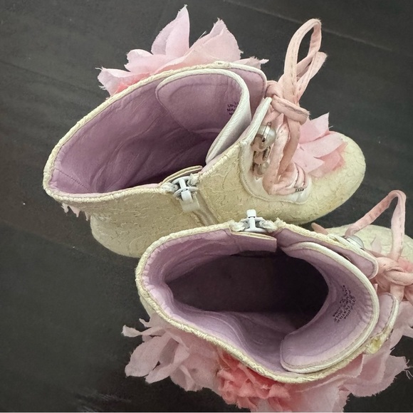 SECRET GARDENS LACE BOOTIES
SUGAR THRILLZ coquette floral goth Fairycore 7 - Picture 11 of 13